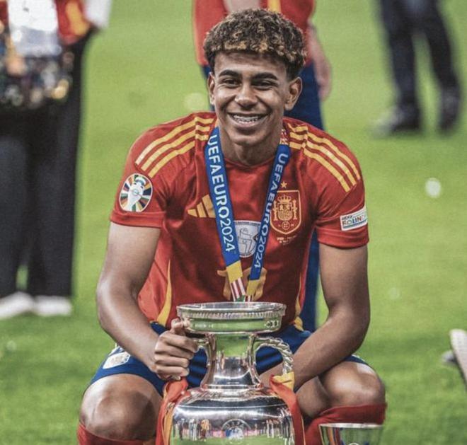 郭泓志在全明星赛中投出 99 英里的火球，让现场解说大呼“不可思议”