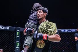 国足官方：祝愿魏祥鑫在法甲提升能力，为中国足球贡献力量